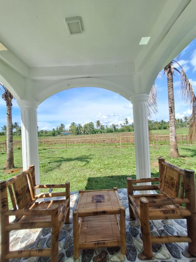 Bed and Breakfast Joe'S Castle Sagbayan Экстерьер фото